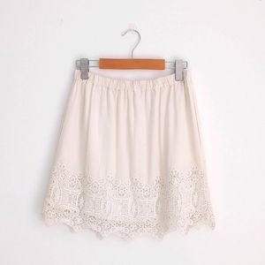 Julie silk shirt with crochet lace